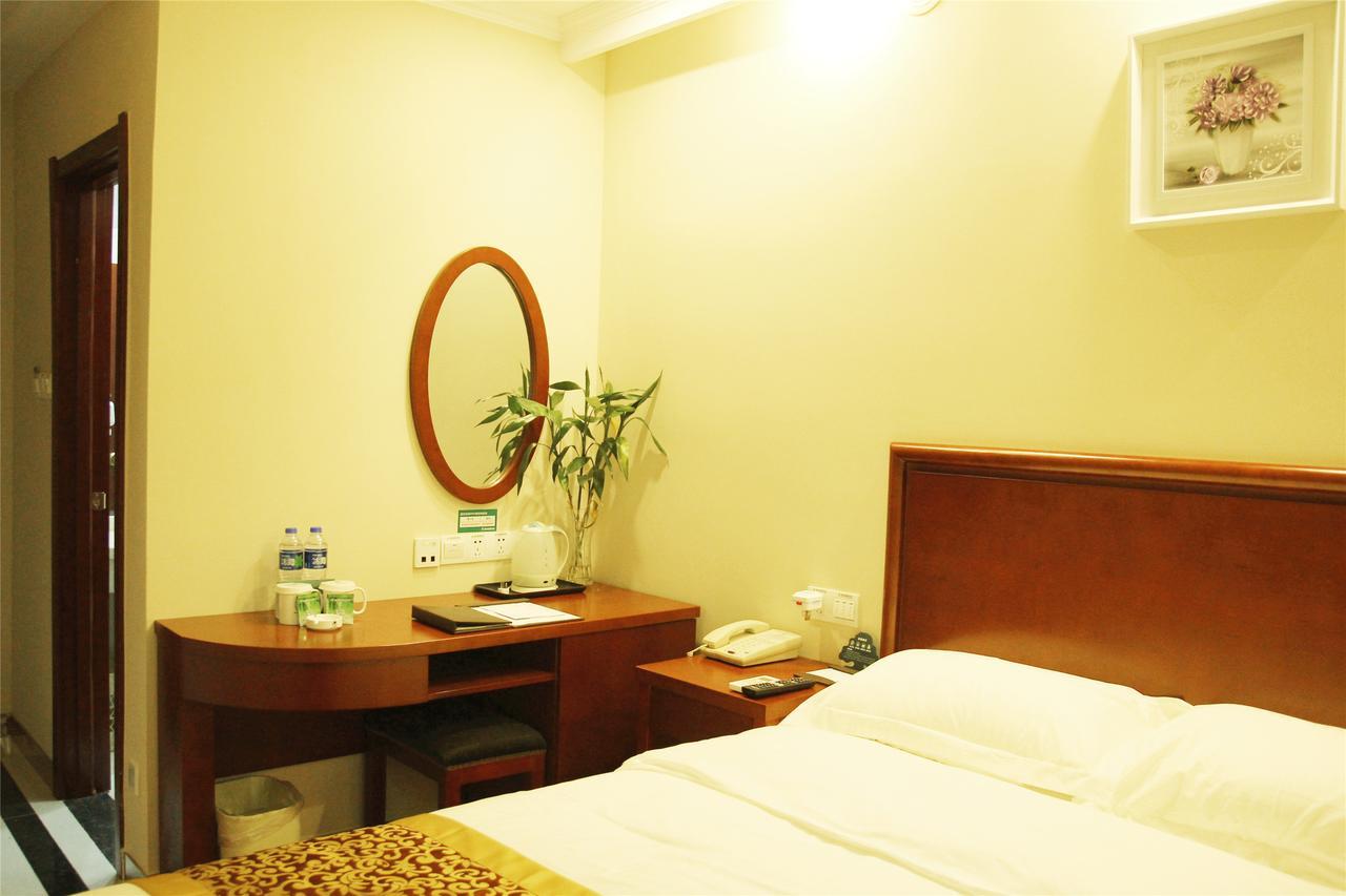 Greentree Inn Jiangsu Zhenjiang Danyang Development Zone Municipal Government Business Hotel Exterior foto